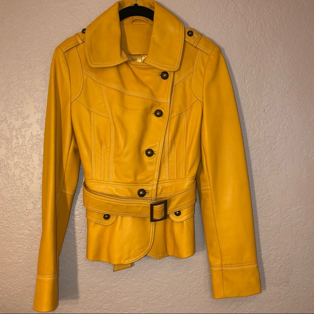 Vintage Nicola Berti gold yellow belted leather lined Moto style jacket S-M MINT